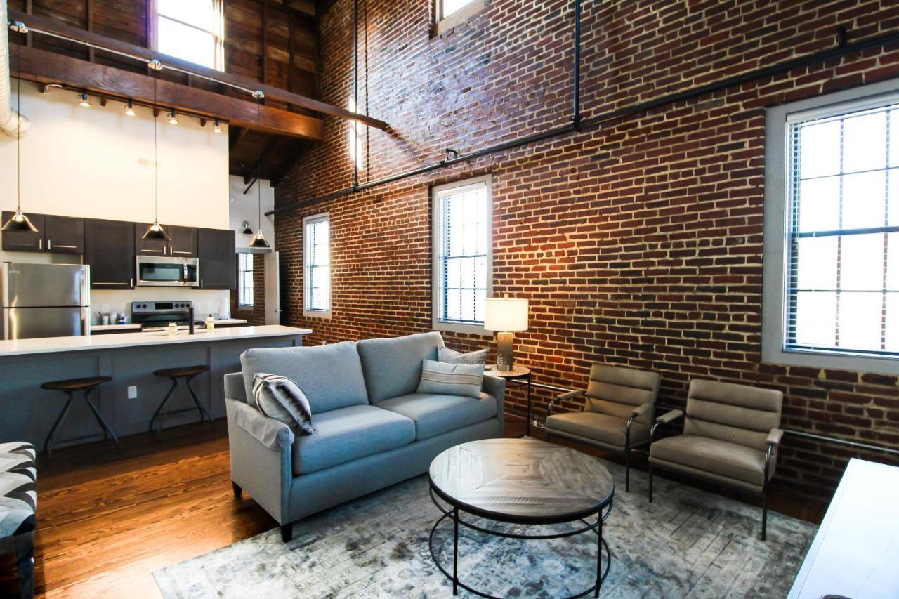 The Lofts At Downtown Salemアパートホテル エクステリア 写真