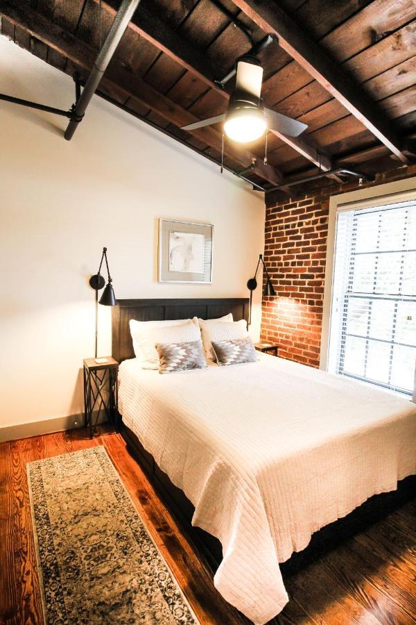 The Lofts At Downtown Salemアパートホテル エクステリア 写真