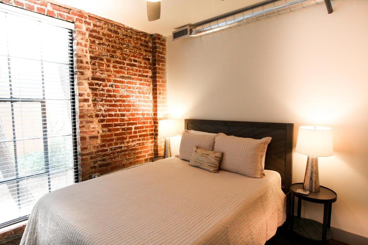 The Lofts At Downtown Salemアパートホテル エクステリア 写真