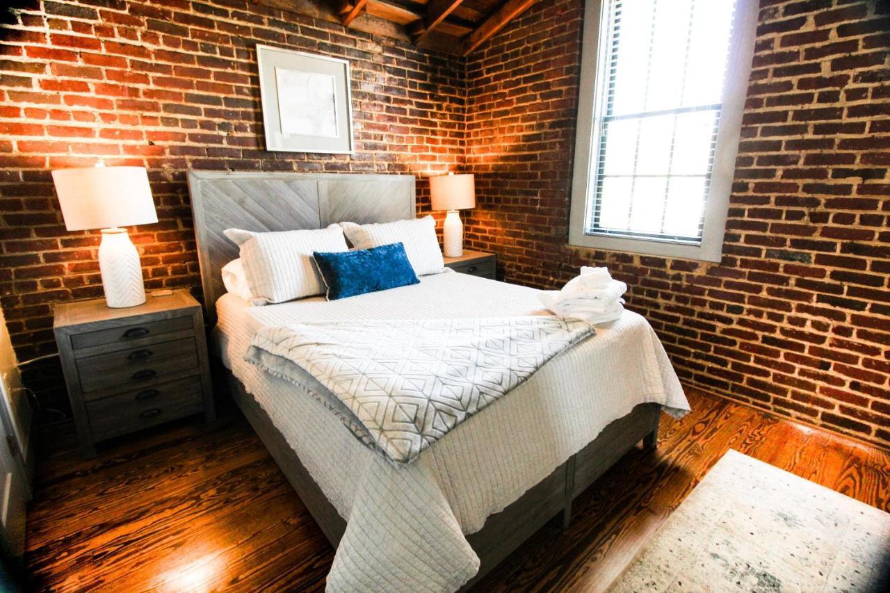 The Lofts At Downtown Salemアパートホテル エクステリア 写真