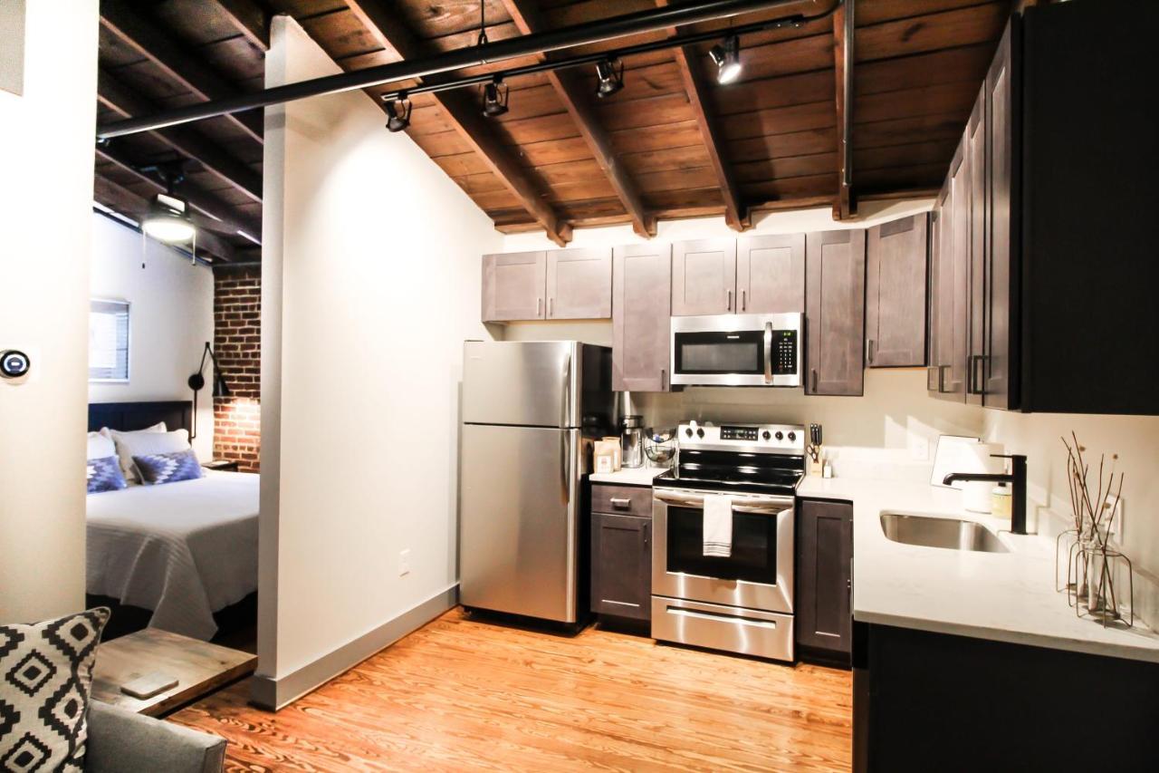 The Lofts At Downtown Salemアパートホテル エクステリア 写真